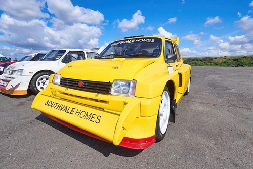 MG Metro 6R4 - Group B Rally Car - Picture 1 of 15