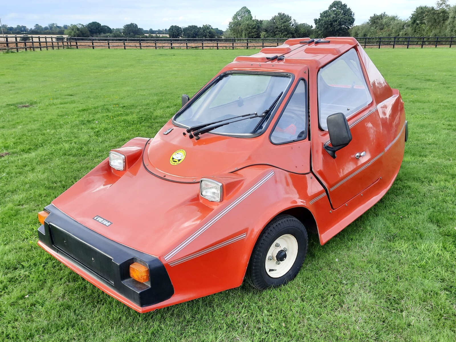 Replicar Curser 50cc Microcar Three Wheel Moped 120 Miles from New. New Battery - Picture 1 of 24