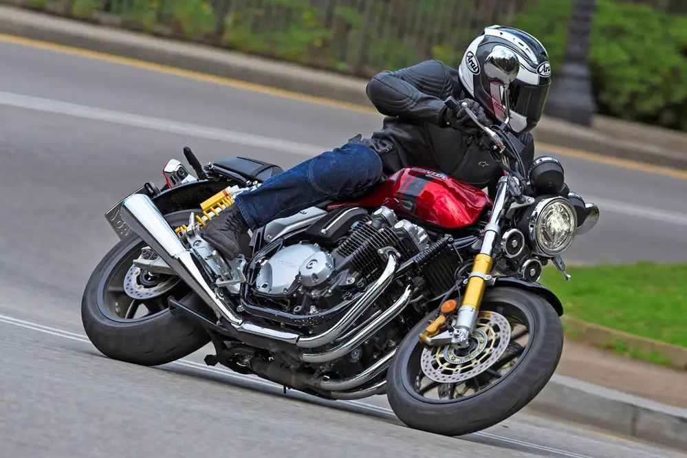28996_honda_cb1100rs_ym17_8341-1.webp