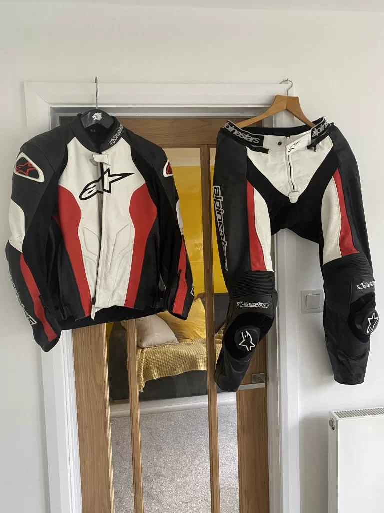 Alpinestars - 2 piece suit - Black, white, red (Eu52)  -Price Reduced