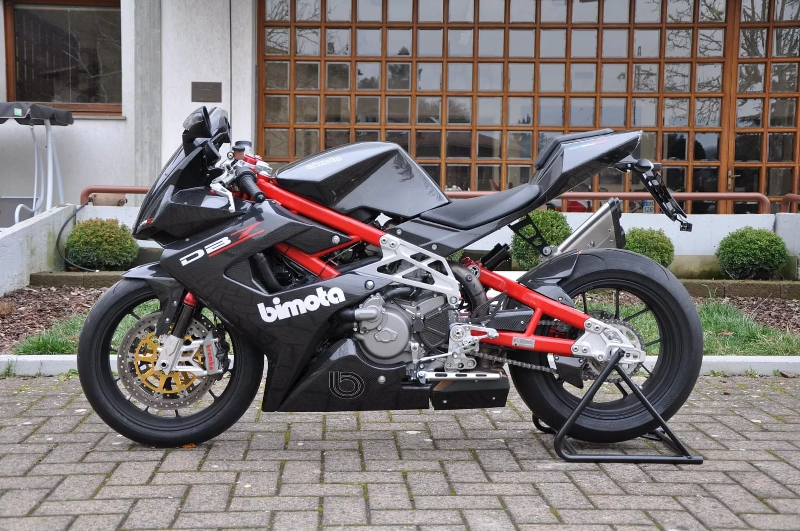 B2F235CC-E4D8-45E3-A8F2-1257DBFB8CCD.webp