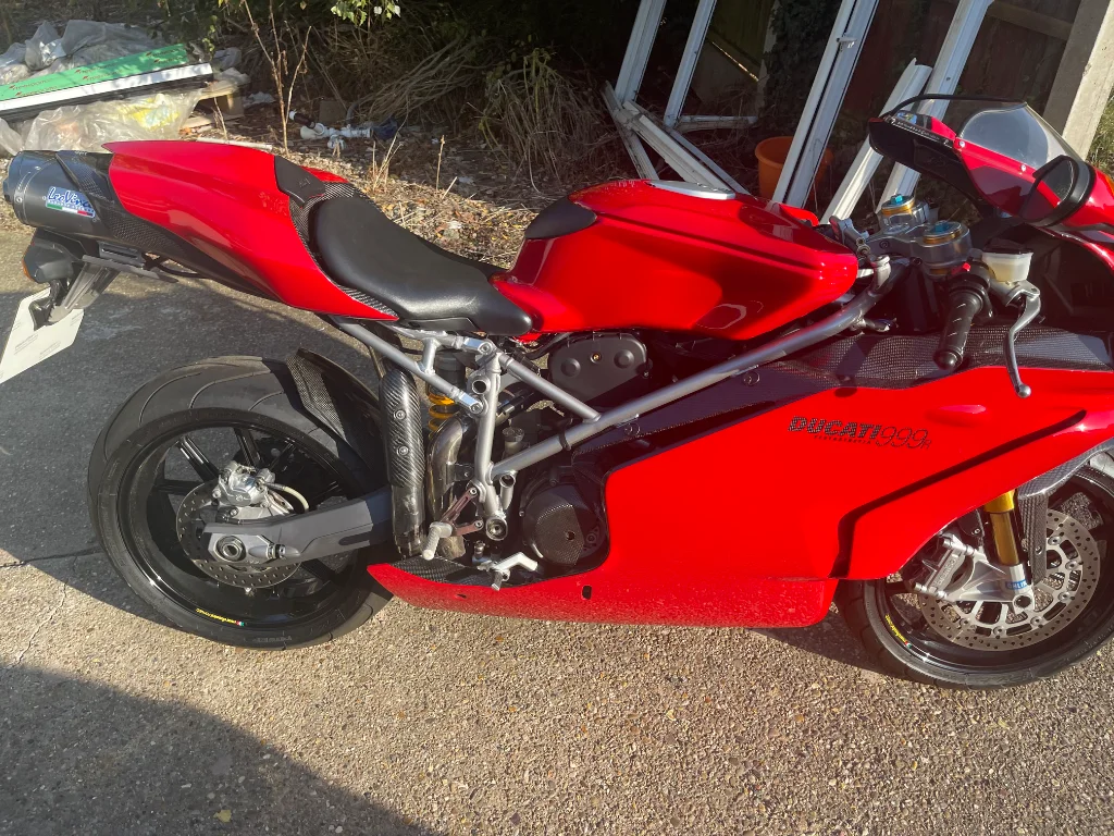 Ducati 999r 2003 6500 miles