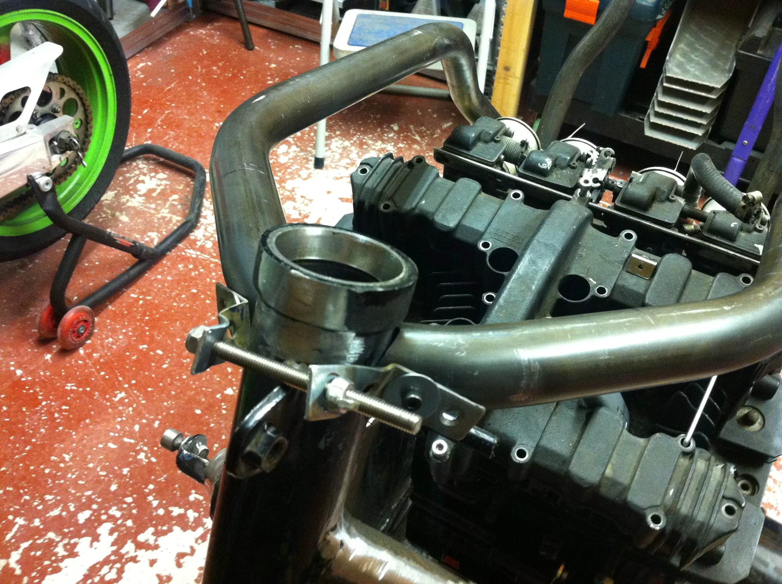 Kawasaki KR1000 Replica 12.jpeg