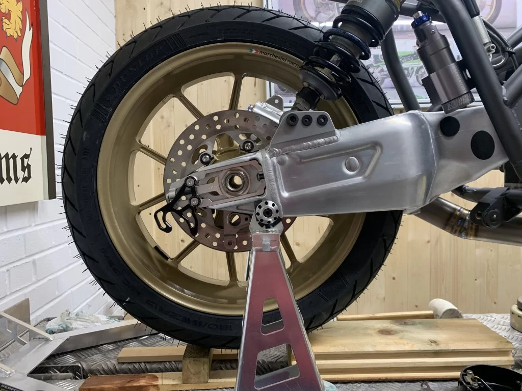Kawasaki KR1000 Replica 362.webp