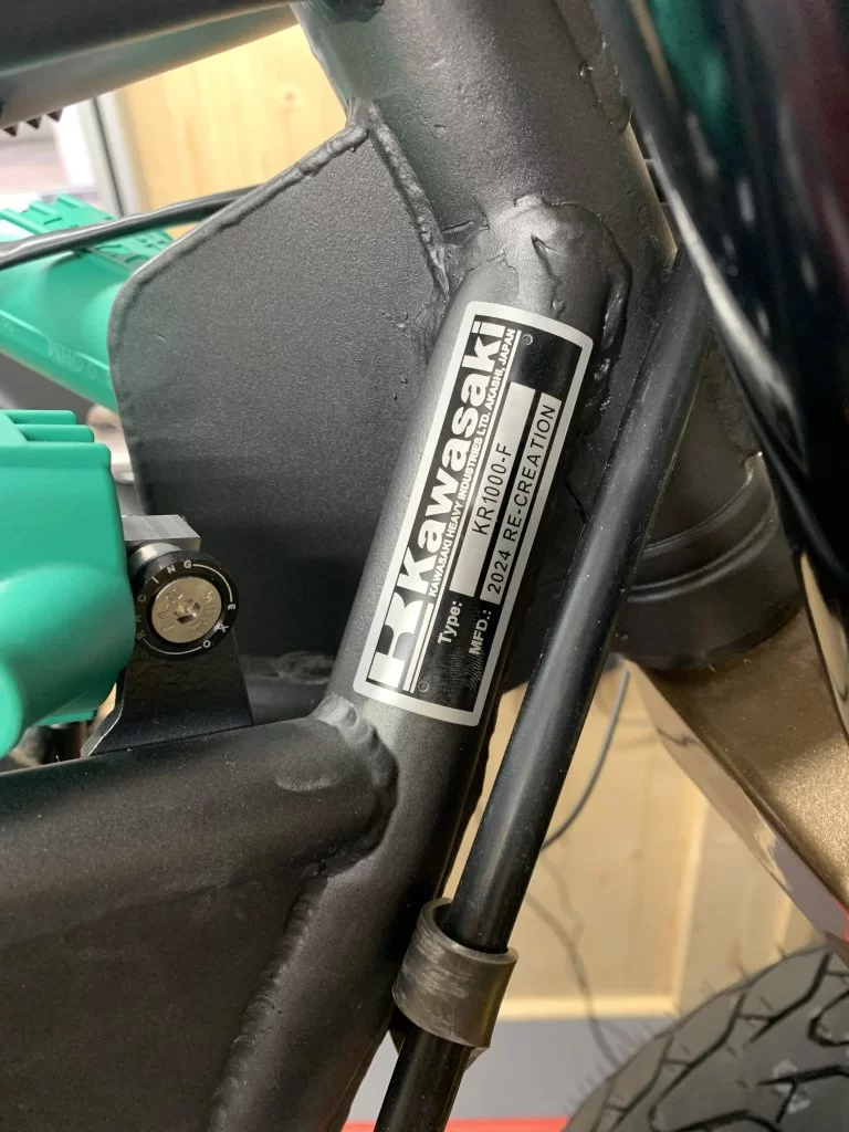 Kawasaki KR1000 Replica 590.webp