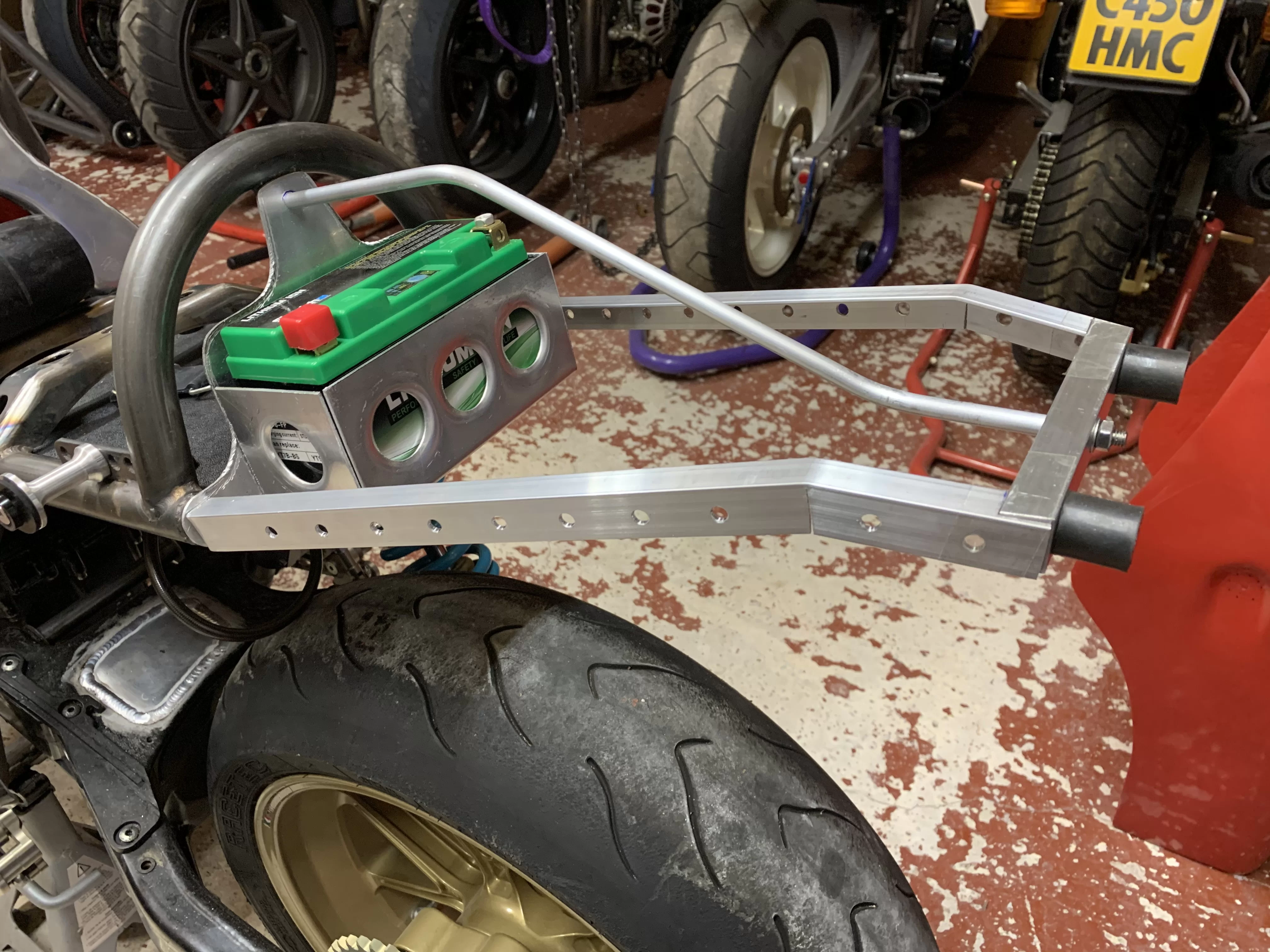 Kawasaki KR1000 Replica 76.webp