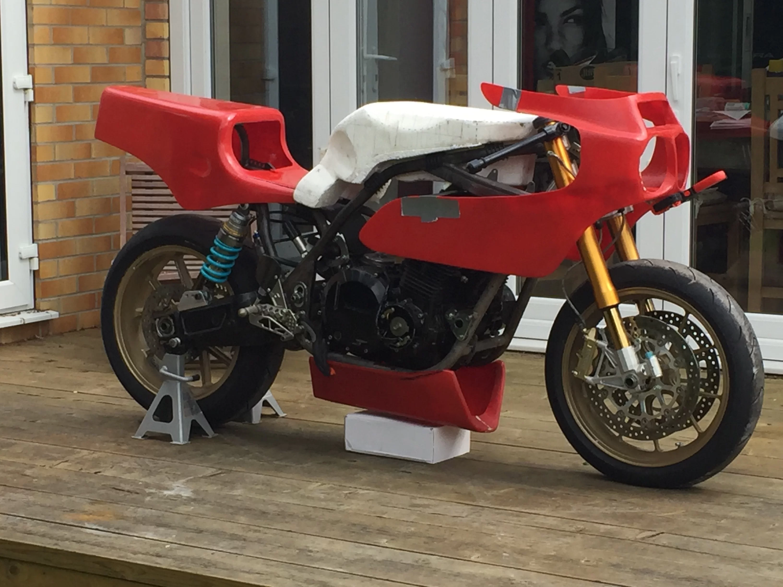 Kawasaki KR1000 Replica 83.webp