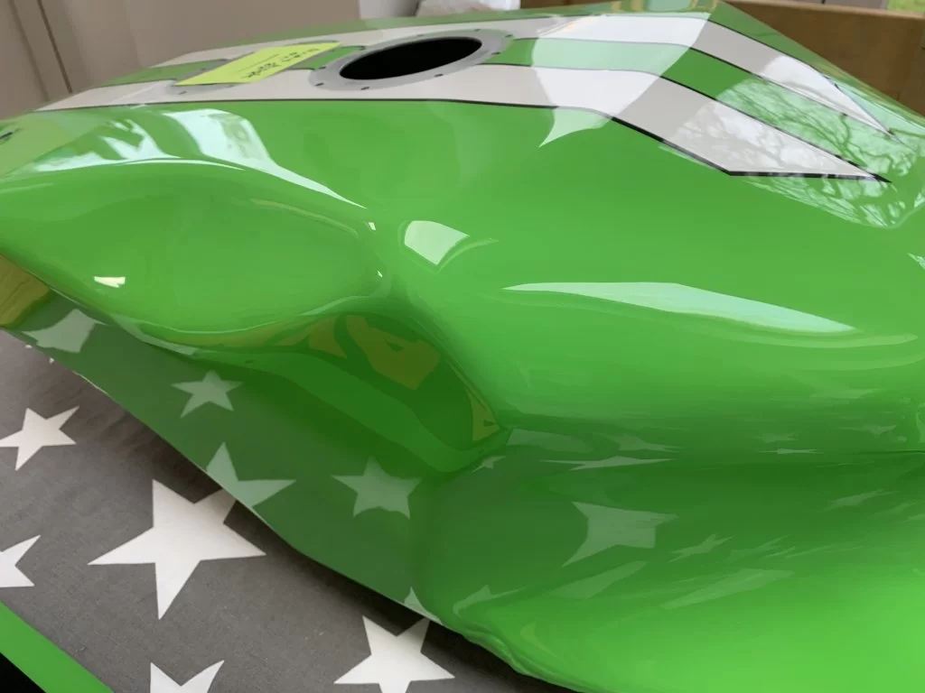 Kawasaki KR1000 Replica 860.jpg
