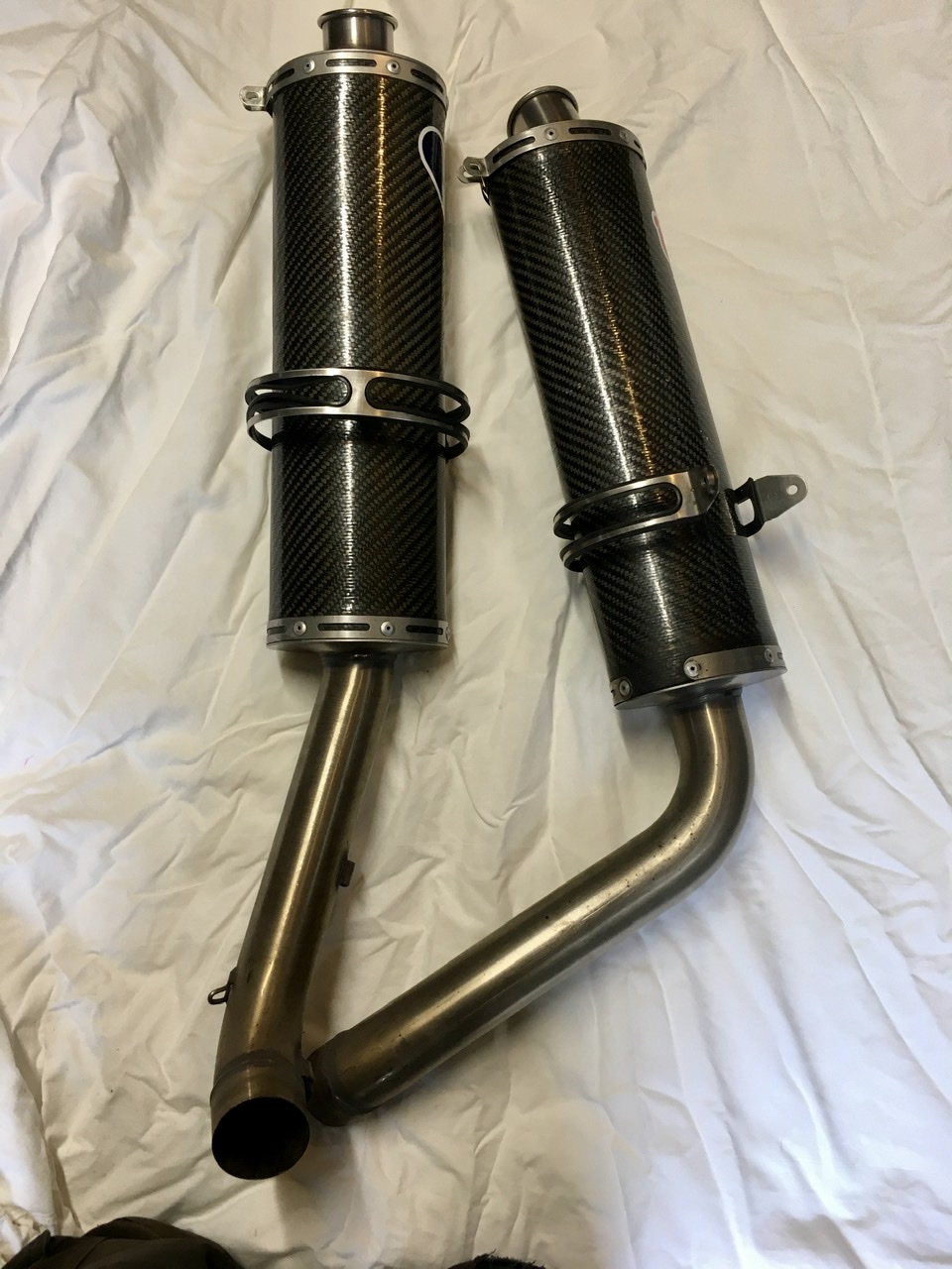 50mm Termignoni carbon fibre exhaust end cans.