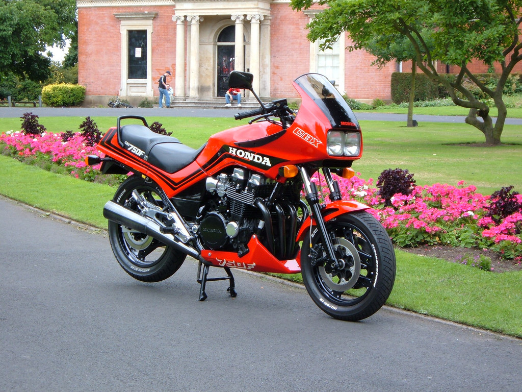 Honda CBX 750 F, 1984: фото, характеристики, история | Bike.Net
