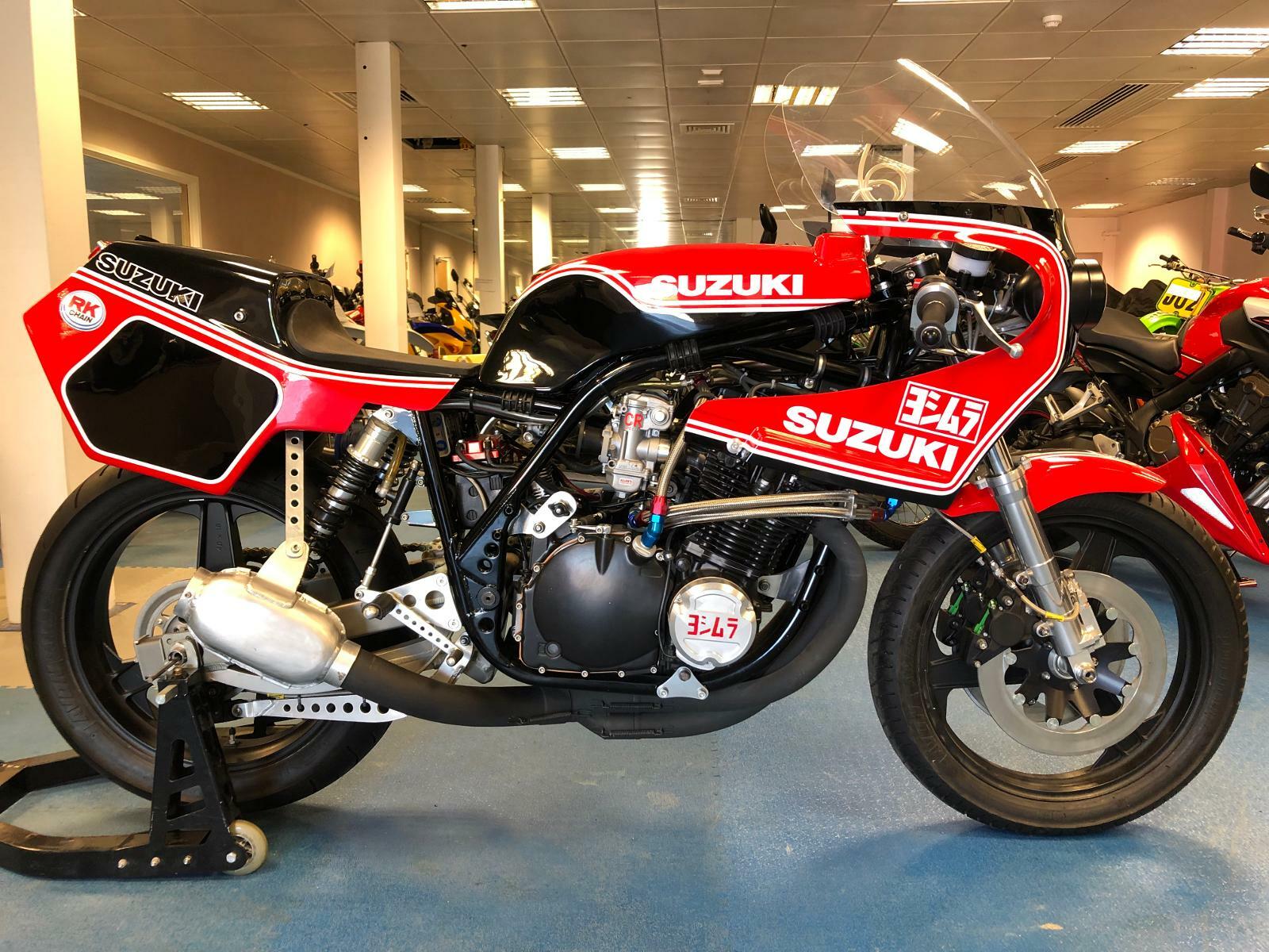 Image 1 - 2020 Built - Suzuki XR69 - GS1000 - Race Bike - Harris Graeme Crosby Replica