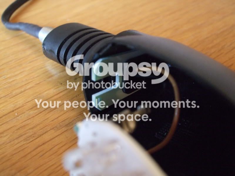 07InsertLockingKey.jpg