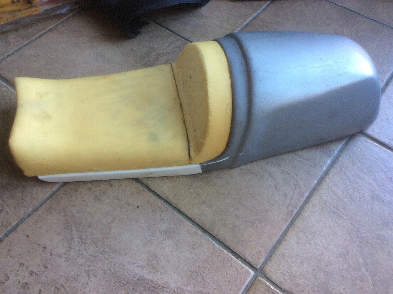 Ducati 900 ss Bevel solo seat