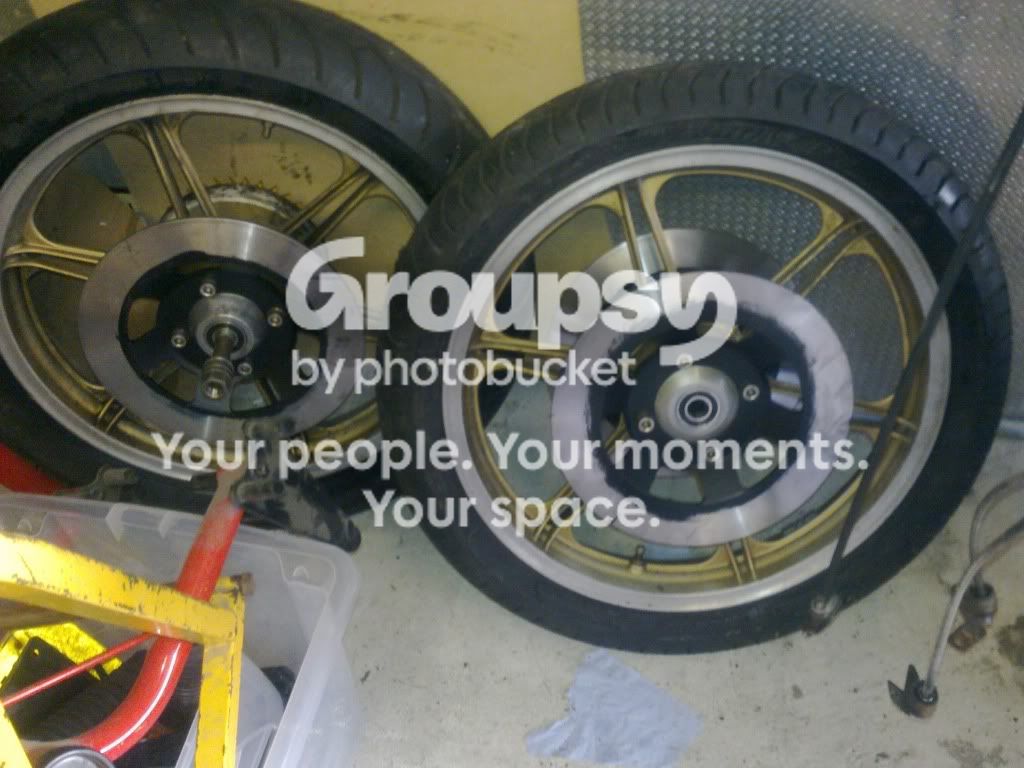 bothwheels2.jpg
