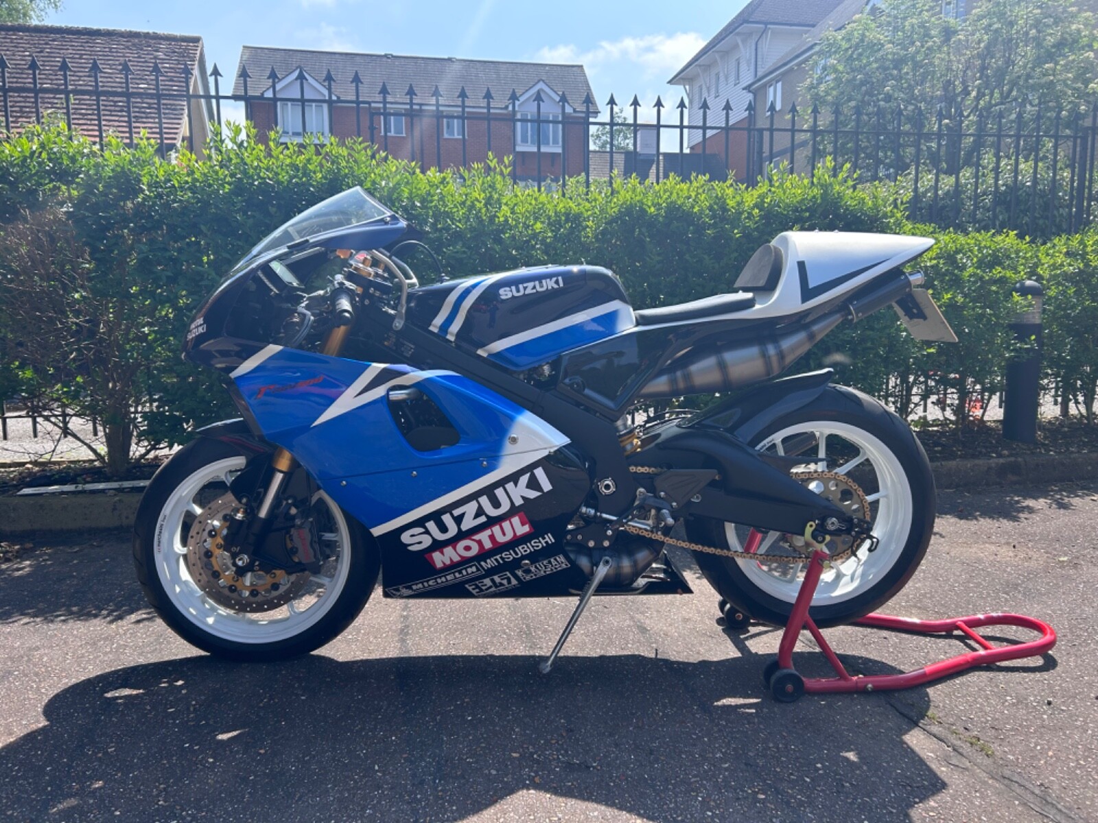 suzuki rgv 500 - Picture 1 of 12