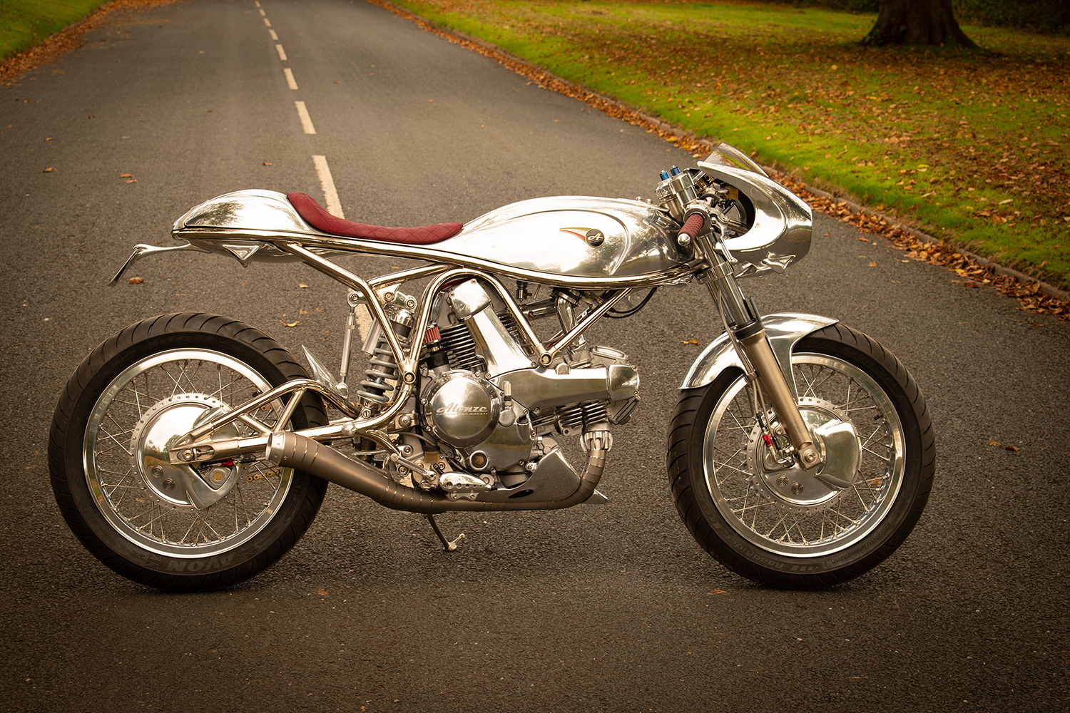 Ducati_monster_DSC01_HER0.jpg
