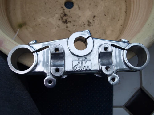 Ducati Bevel Marzocchi top yoke