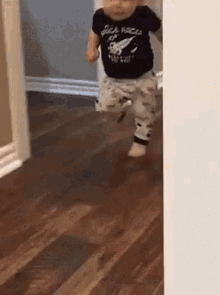 Baby Running Away GIFs | Tenor